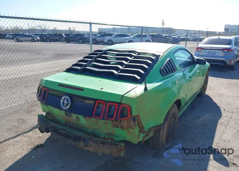 2013 Ford Mustang V6 from USA, damaged, VIN 1ZVBP8AM2D5280305